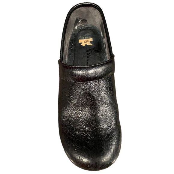 Dansko Pro XP Black Floral Tooled Nursing Clogs - Picture 14 of 17